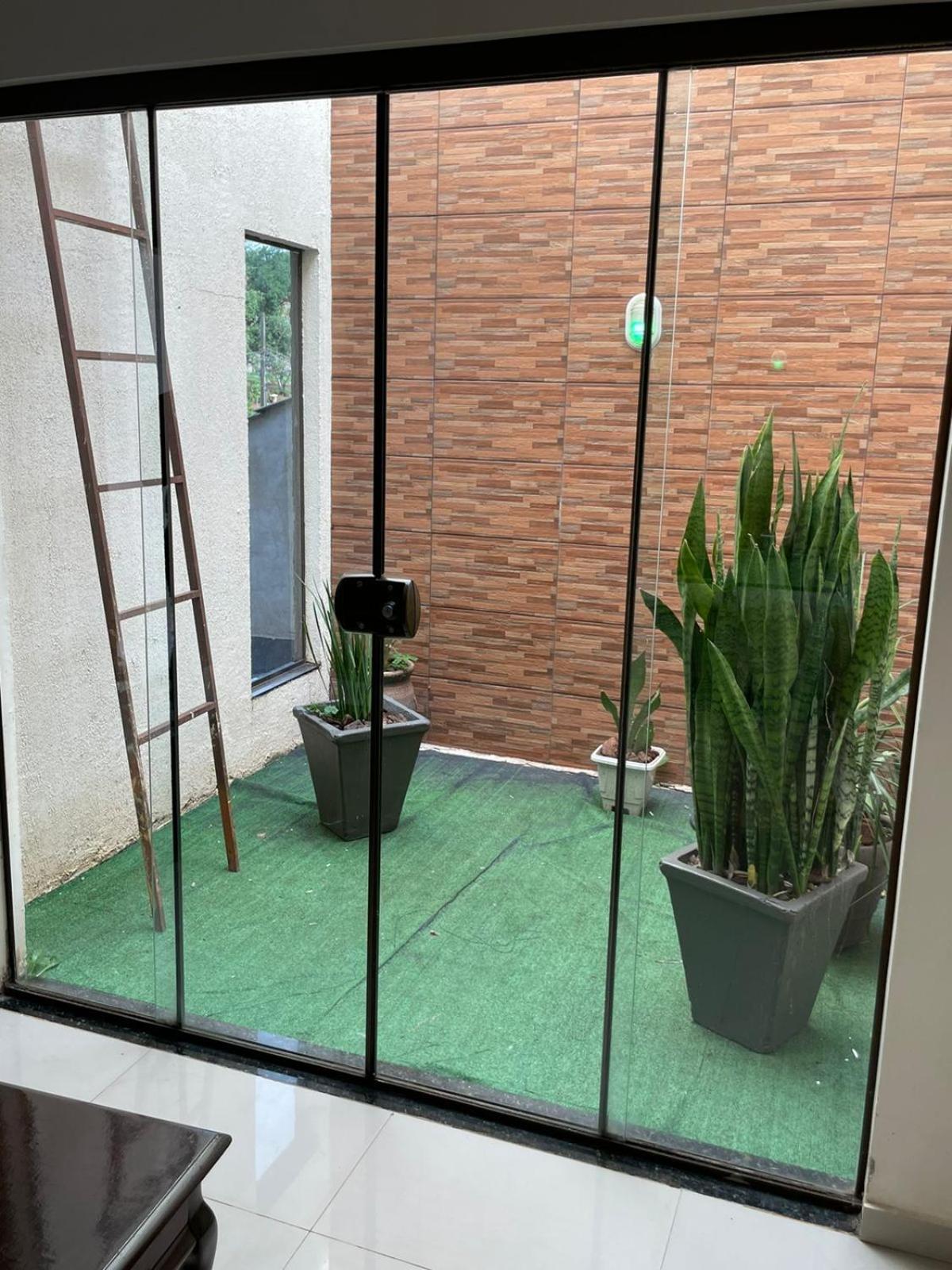 Edmar E Camilly House